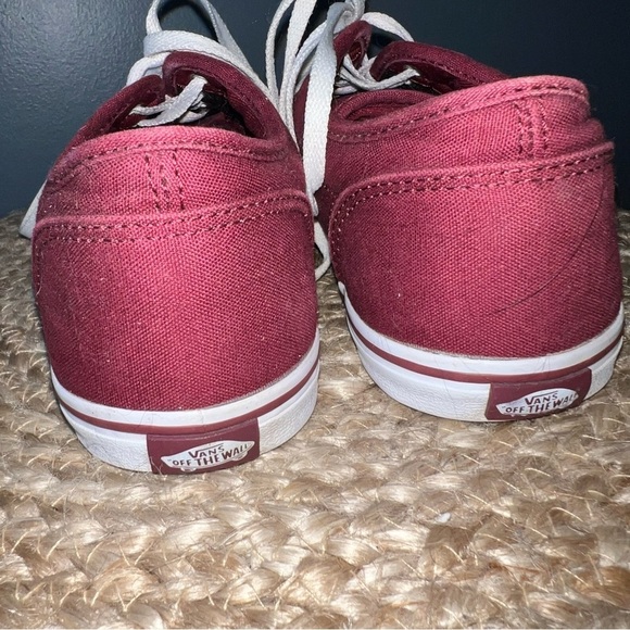 Vans Ladies Low Skate Shoes - Picture 4 of 8